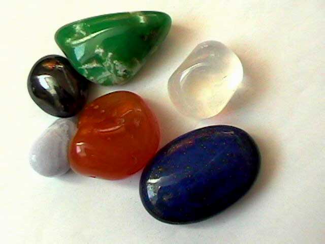 Edelstein, Edelsteinlegung, Heilsteine, Feinstoffliche Heilung